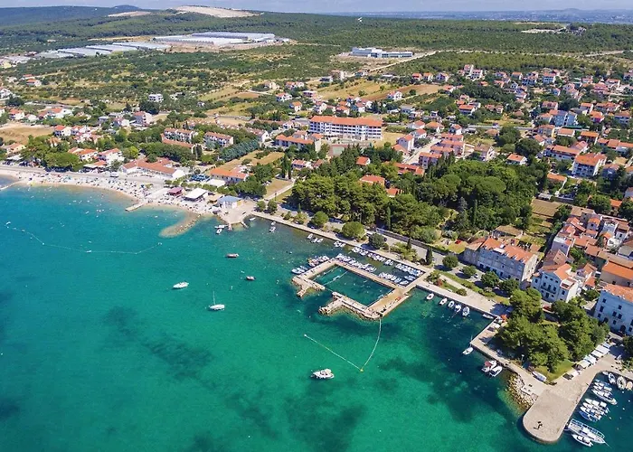 Cozy Apartment In Sveti Filip I Jakov * 스베티필립아이자코브