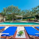 Apartman Cozy Apartment In Sveti Filip I Jakov *