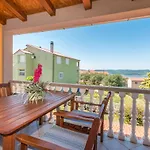 Apartman Cozy Apartment In Sveti Filip I Jakov Sveti Filip i Jakov